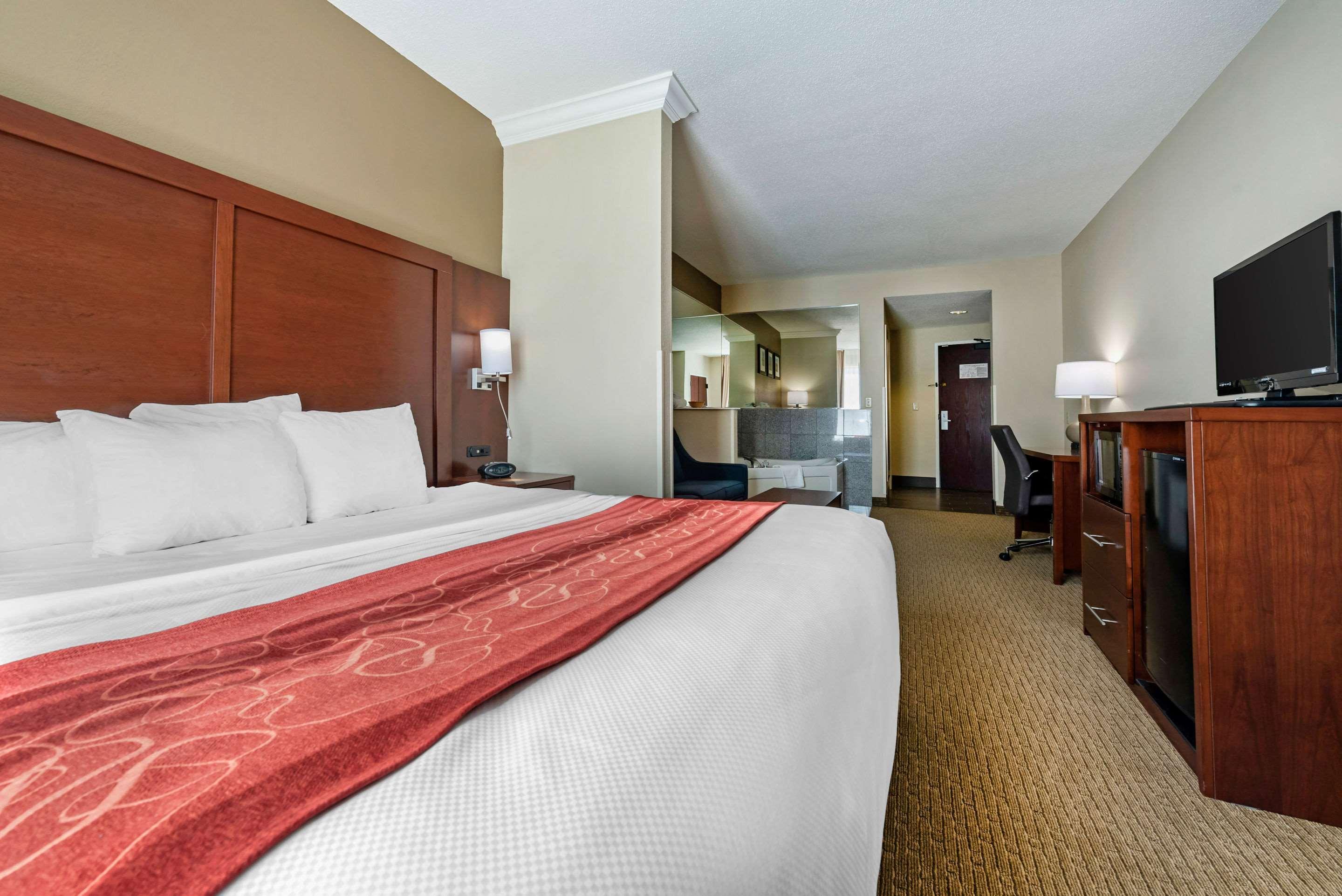 Comfort Cincinnati Airport Hotel 2*
