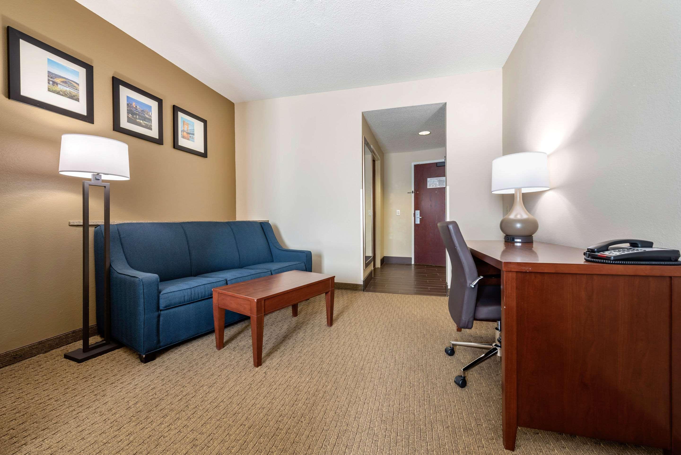 Comfort Cincinnati Airport 2* Hebron
