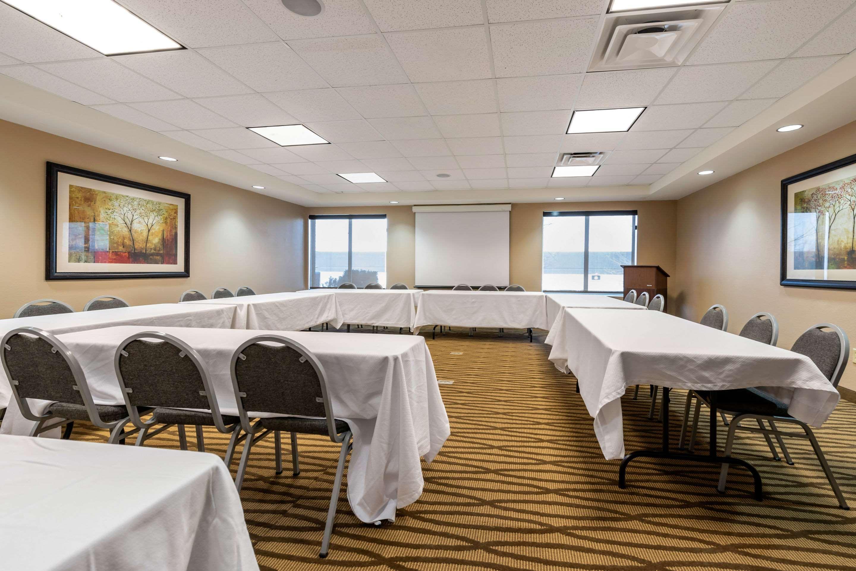 Comfort Cincinnati Airport Hotel Hebron