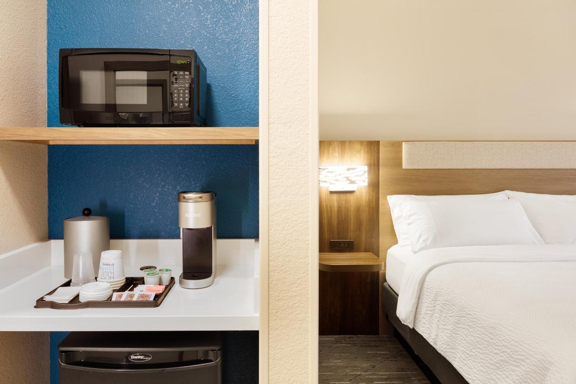 Comfort Cincinnati Airport Hotel Hebron