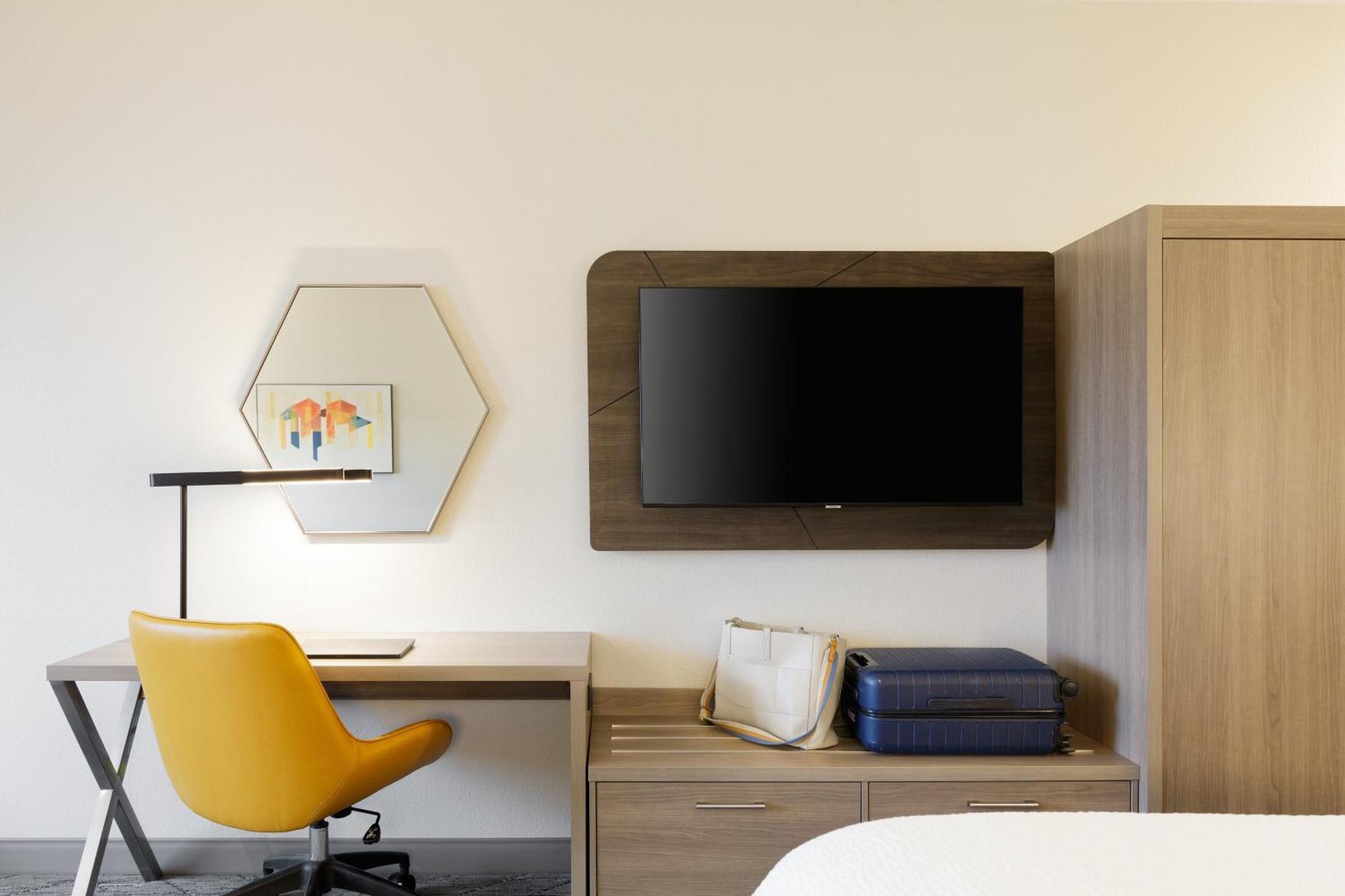 Comfort Cincinnati Airport Hotel Hebron