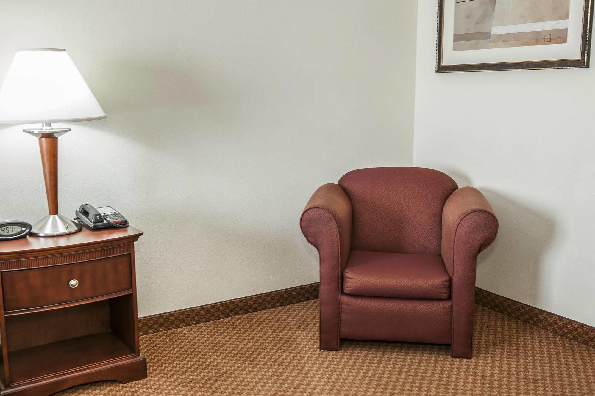 Comfort Cincinnati Airport 2*